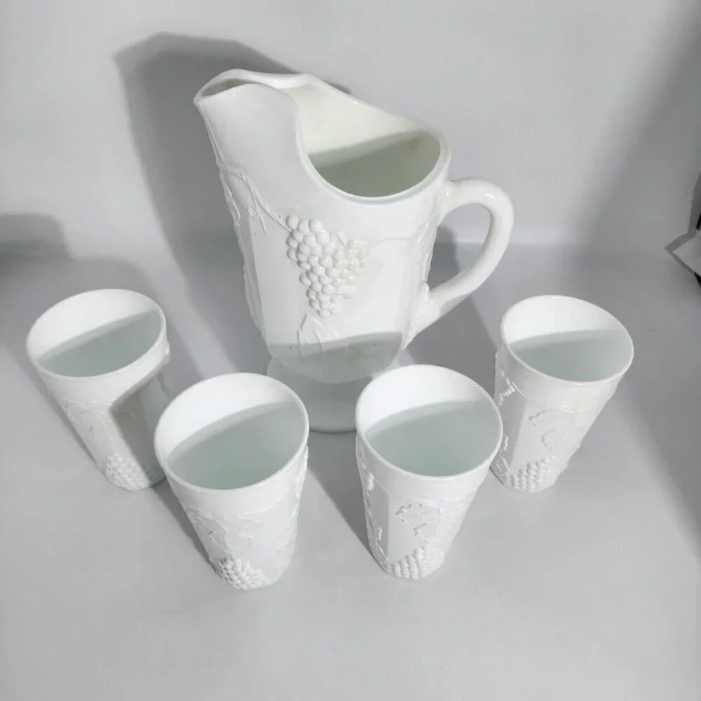 Indiana Milk Glass Colony Harvest Grape Pitcher And Tumblers Set Of 5 Vintage